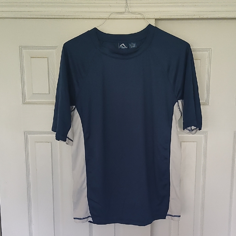 Kanu Surf Men's Navy and White Short Sleeve Swim Shirt